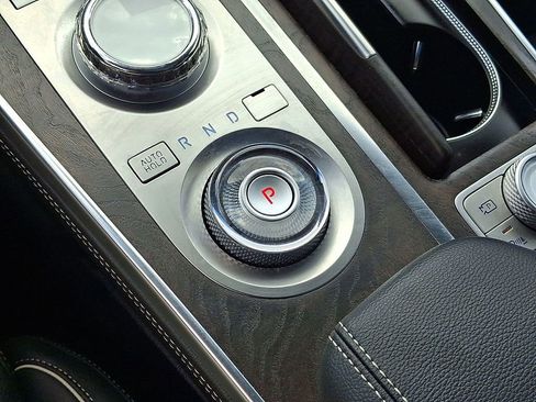 Used 2024 Genesis GV80 2.5T w/ Prestige Package image 12