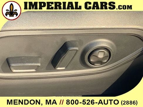 New 2025 Jeep Grand Cherokee Limited w/ Luxury Tech Group II image 40