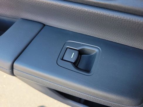 Certified 2024 Honda CR-V EX image 17