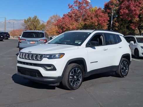 Used 2022 Jeep Compass Latitude w/ Convenience Group image 8