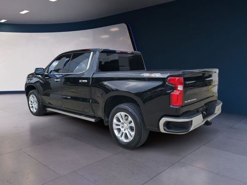 Used 2023 Chevrolet Silverado 1500 LTZ w/ LTZ Convenience Package II AWD/4WD image 3