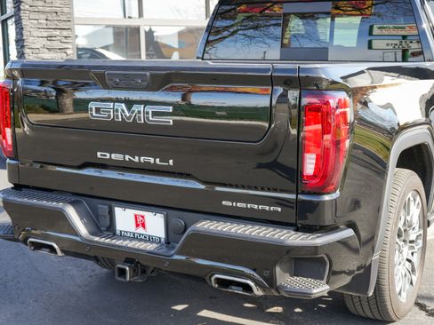 Used 2025 GMC Sierra 1500 Denali Ultimate image 13