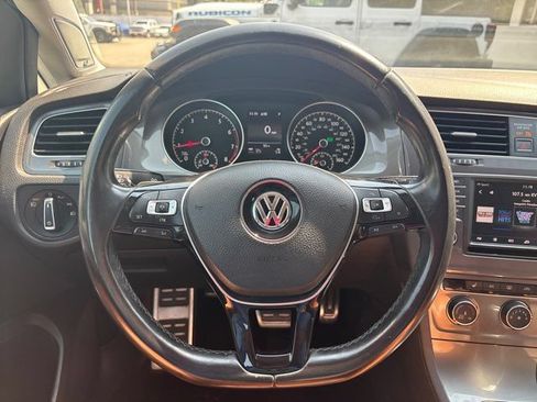 Used 2017 Volkswagen Golf Alltrack SE AWD/4WD image 27