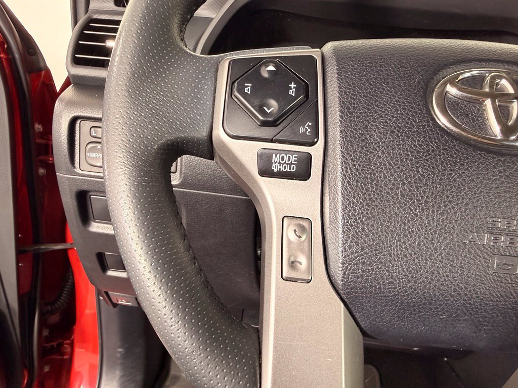 Certified 2022 Toyota 4Runner SR5 AWD/4WD image 22