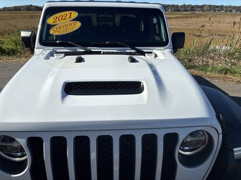 Used 2021 Jeep Gladiator Mojave w/ LED Lighting Group image 6