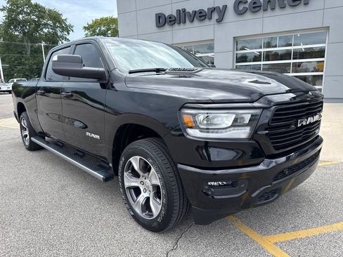 Used 2023 RAM 1500 Laramie AWD/4WD image 16