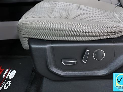 Used 2017 Ford F150 XLT w/ Equipment Group 302A Luxury image 21