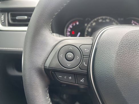 Used 2023 Toyota RAV4 XLE Premium image 24