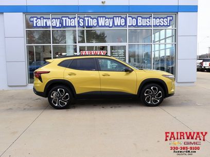 Used 2025 Chevrolet Trax RS w/ Driver Confidence Package