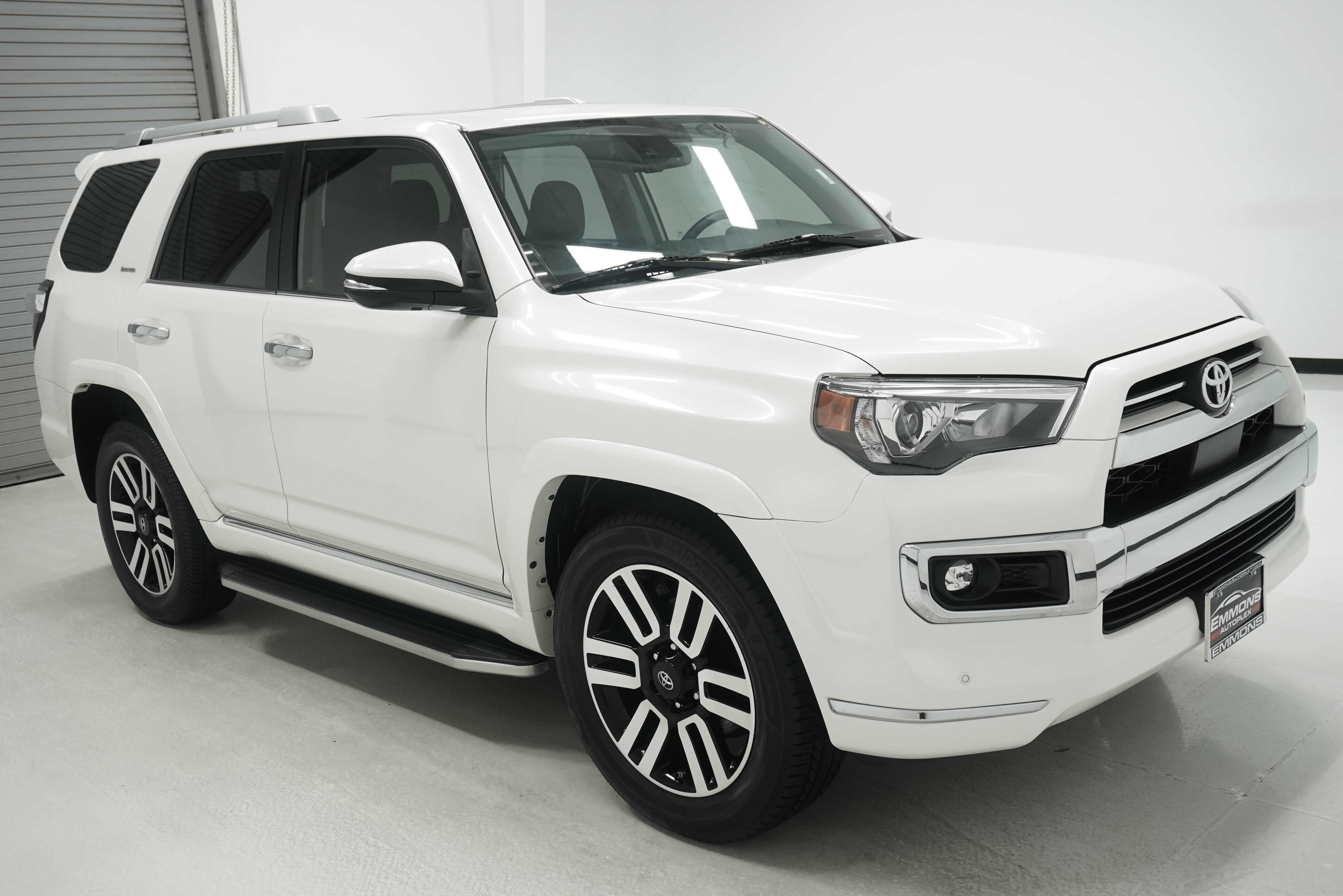 Used 2021 Toyota 4Runner Limited RWD image 3