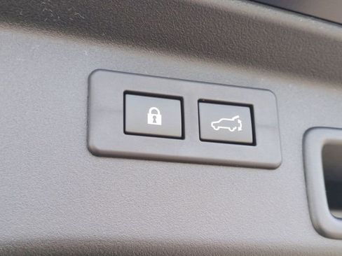 New 2026 Subaru Outback Premium image 33