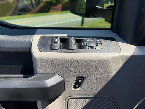 Used 2019 Ford F350 XL w/ STX Appearance Package AWD/4WD image 20