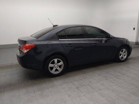 Used 2015 Chevrolet Cruze LT w/ Technology Package FWD image 10