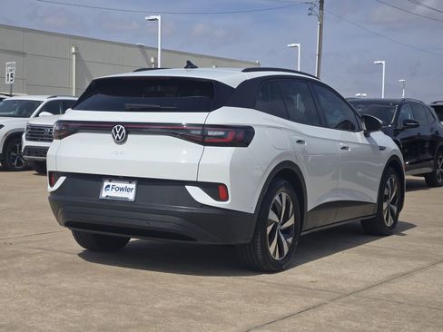 Used 2024 Volkswagen ID.4 Pro image 7