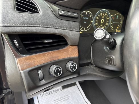 Used 2015 Cadillac Escalade Premium AWD/4WD image 48