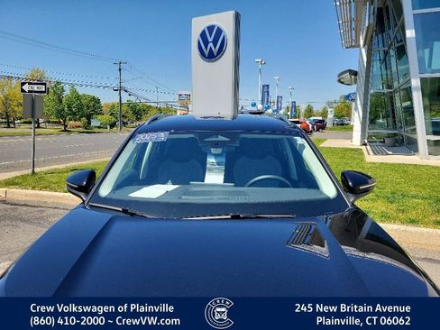 Certified 2025 Volkswagen Tiguan S AWD/4WD image 23