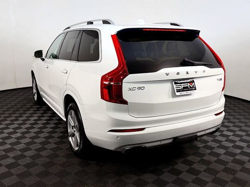 Used 2016 Volvo XC90 T8 Momentum w/ Vision Package image 10