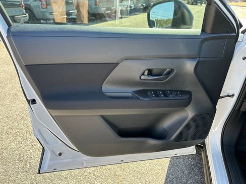 New 2026 Nissan Kicks S FWD image 10