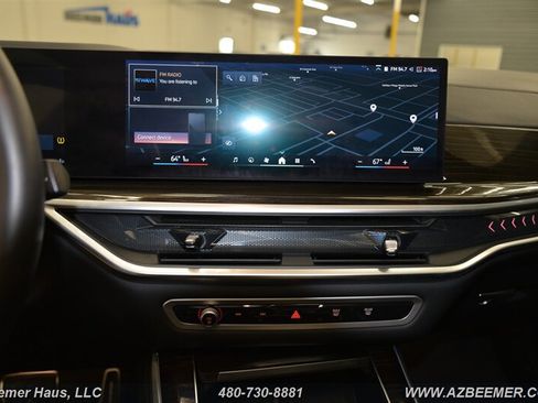 Used 2025 BMW X5 xDrive40i w/ M Sport Package AWD/4WD image 34
