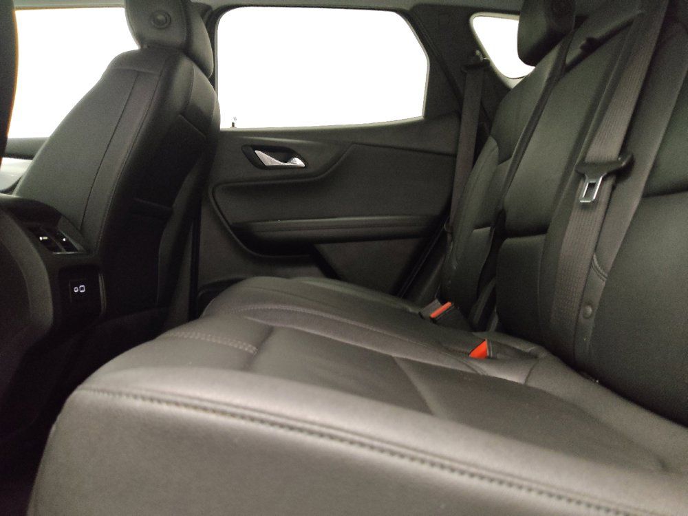 Used 2021 Chevrolet Blazer LT FWD image 18