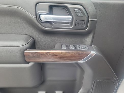 Used 2019 GMC Sierra 1500 SLT w/ SLT Premium Package image 19