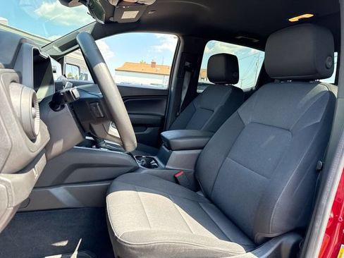 Used 2024 Chevrolet Colorado Trail Boss AWD/4WD image 11