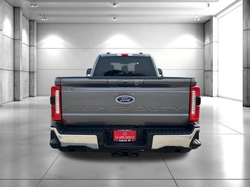 Used 2026 Ford F350 Lariat AWD/4WD image 7