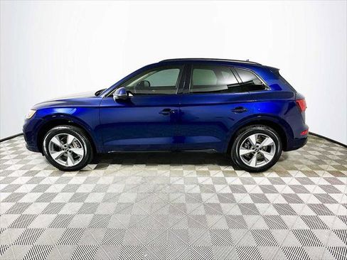 Certified 2025 Audi Q5 2.0T Premium Plus w/ Premium Plus Package image 4
