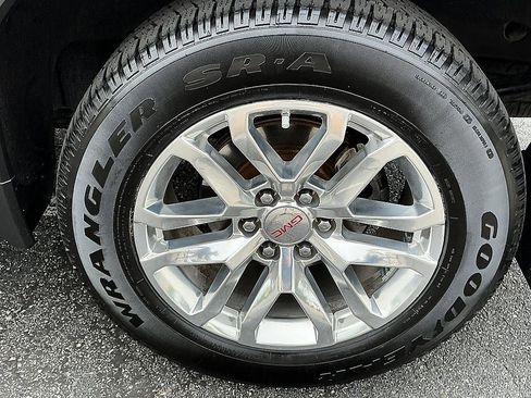 Used 2019 GMC Sierra 1500 SLT w/ SLT Premium Package AWD/4WD image 8