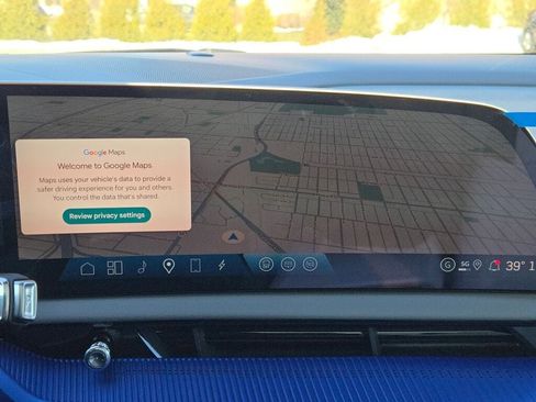 New 2026 Cadillac Optiq Luxury 1 image 28