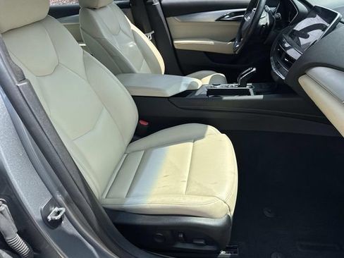 Used 2023 Cadillac CT5 Luxury w/ Sun And Sound Package RWD image 9