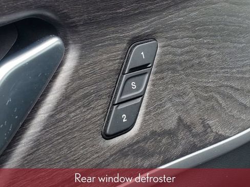 Used 2023 Jeep Grand Cherokee Limited AWD/4WD image 18