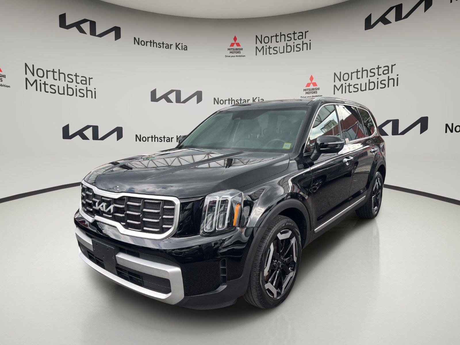 Used 2023 Kia Telluride S w/ S Sunroof Package AWD/4WD image 9