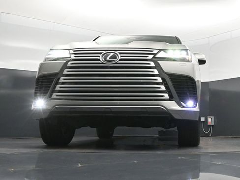 New 2026 Lexus LX 600 4WD w/ Luxury Package image 45
