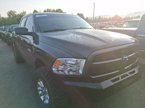 Used 2021 RAM 1500 Classic SLT AWD/4WD image 8