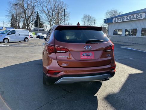 Used 2017 Hyundai Santa Fe Sport image 32