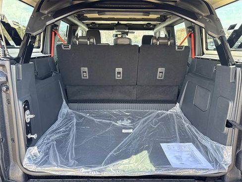 New 2025 Ford Bronco Raptor image 12