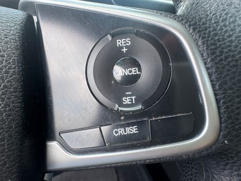 Used 2017 Honda Civic EX image 16