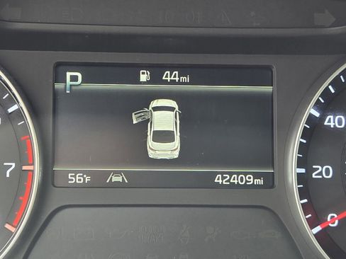 Used 2024 Kia Forte LXS image 19