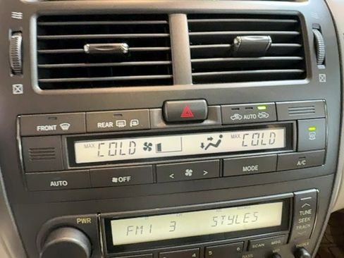 Used 2002 Lexus LS 430 image 19