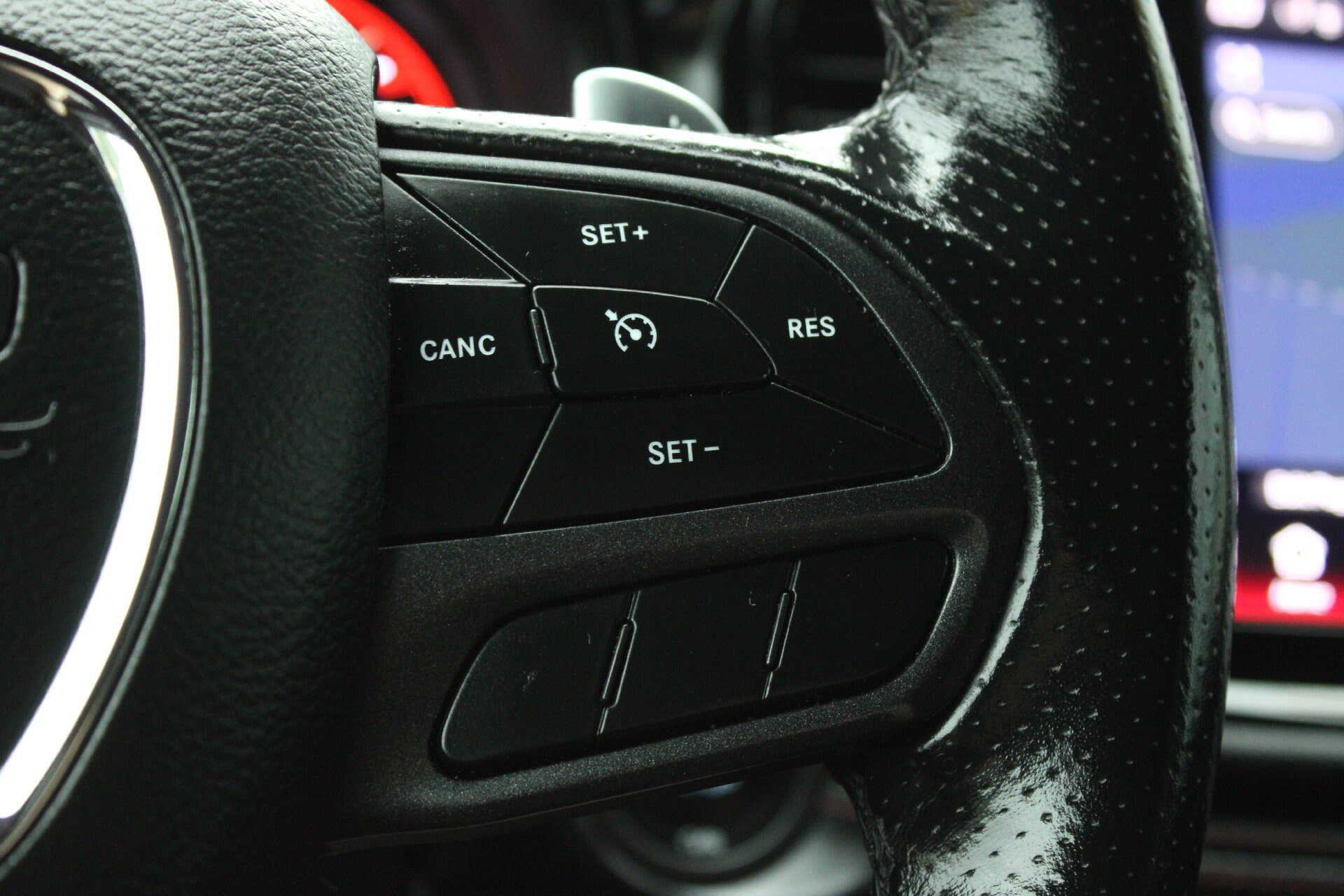 Used 2021 Dodge Durango R/T w/ Blacktop Package AWD/4WD image 35