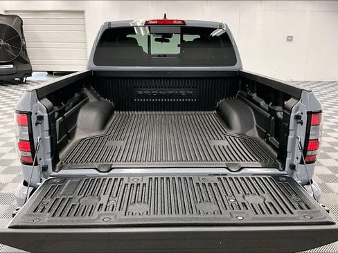 New 2026 Nissan Frontier SV w/ Tow Package AWD/4WD image 17