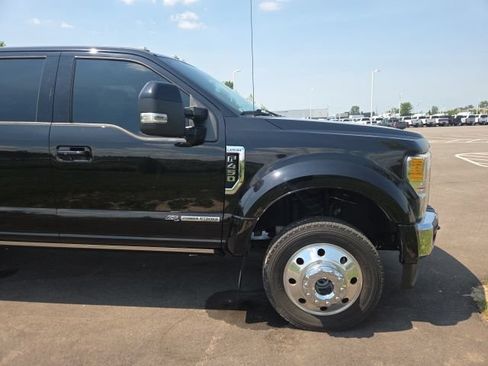 Used 2020 Ford F450 Lariat w/ Lariat Ultimate Package AWD/4WD image 4