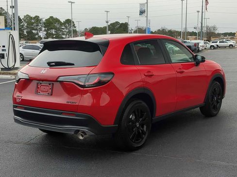 New 2026 Honda HR-V Sport image 8
