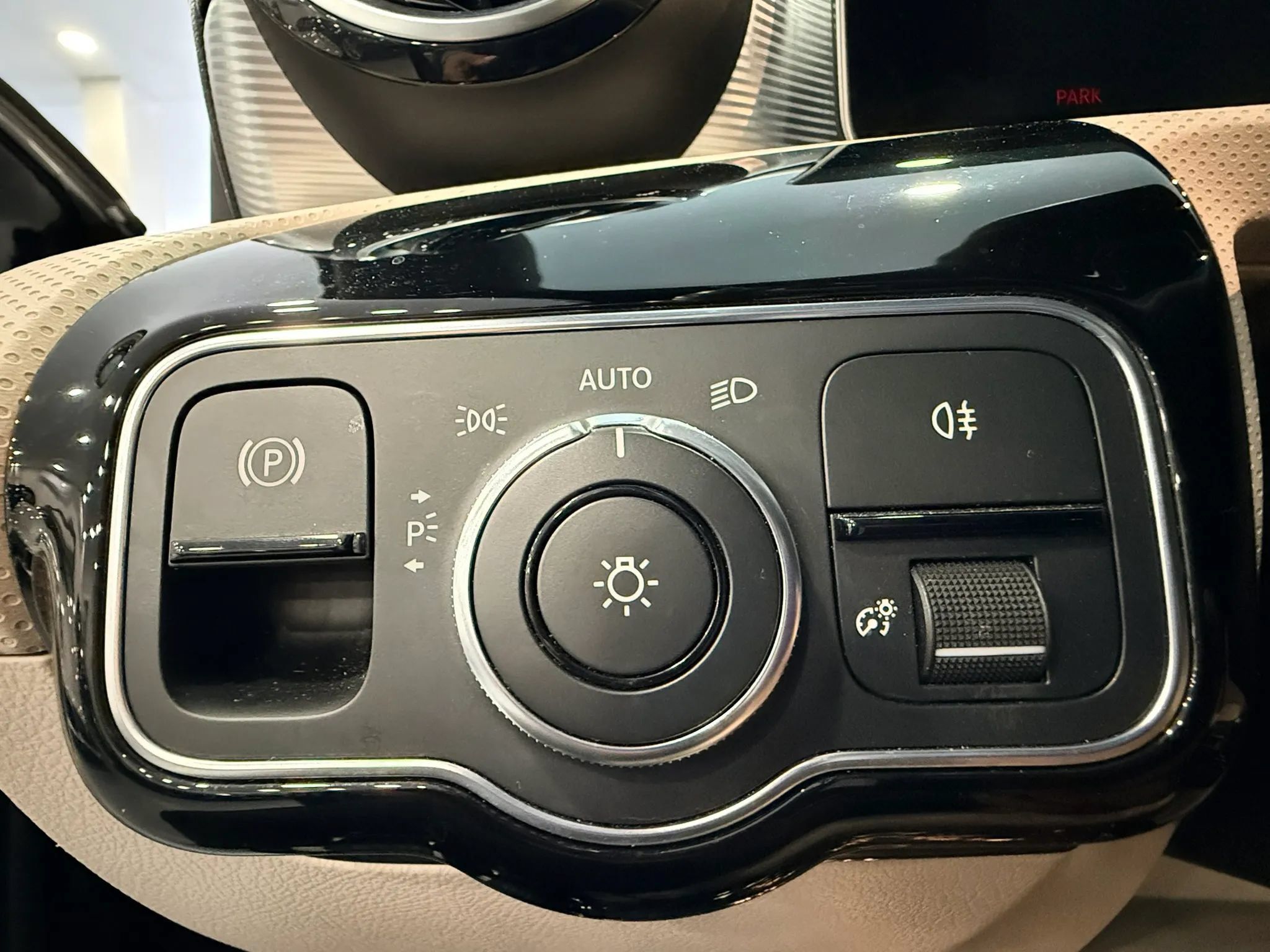 Used 2020 Mercedes-Benz A 220 image 25