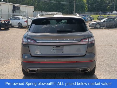 Used 2022 Lincoln Nautilus Reserve w/ Equipment Group 201A FWD image 12