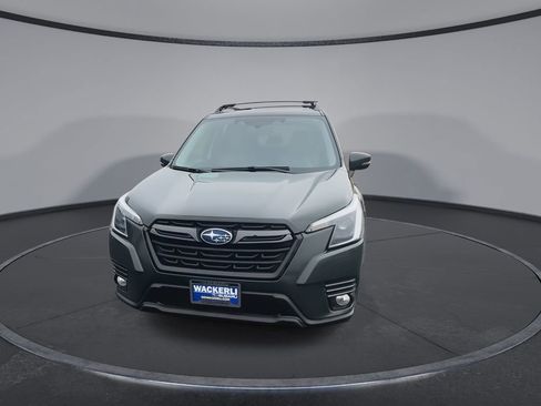 Used 2023 Subaru Forester Limited image 4