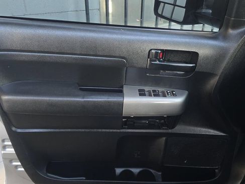 Used 2013 Toyota Tundra 2WD CrewMax w/ TRD Off-Road Pkg image 9