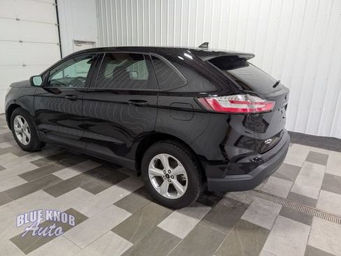 Used 2024 Ford Edge SE w/ Cargo Accessory Package AWD/4WD image 2
