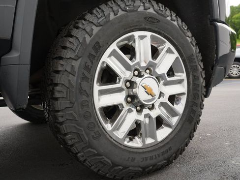 Used 2024 Chevrolet Silverado 3500 High Country w/ High Country Premium Package AWD/4WD image 33